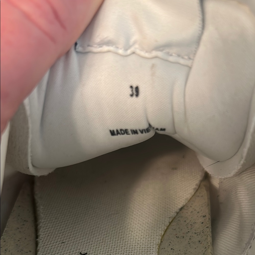 Shoes -Rag & bone  Textured understated Sneakers - Picture 6 of 6